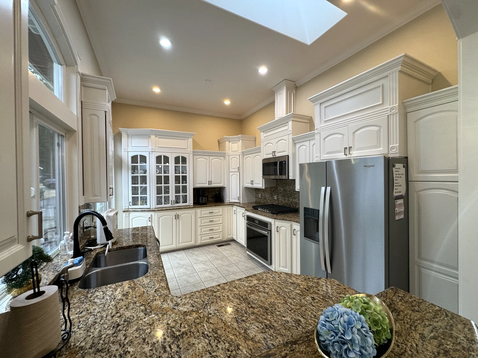 Updated Bothell kitchen